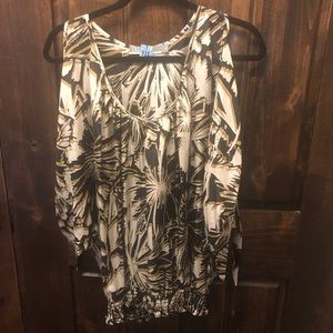 Nu by Mark Anthony blouse.